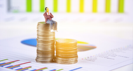 海外FXブローカーを比較するポイントと出金方法によって異なる手数料について