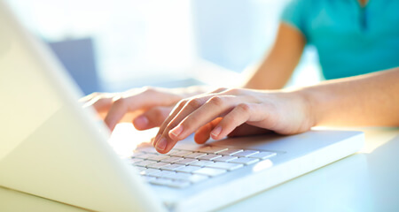 FX法人口座のブローカーの選び方と、初心者向けFXブローカーの比較ポイント！