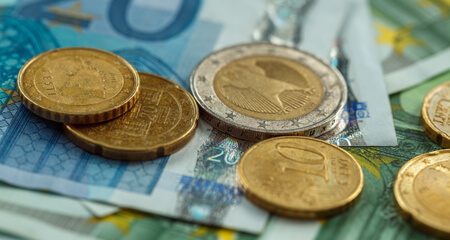 FX取引にかかる手数料は運用成果に影響を与える！