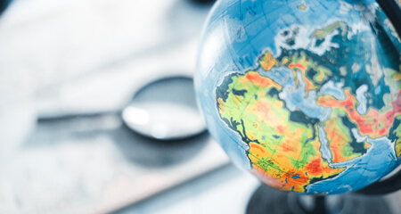 安全に取引するための海外FX業者選定基準