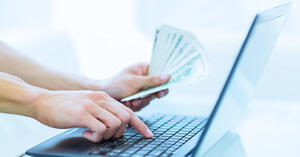 海外FXでは、国内FXにはない多様な入金・出金方法が選べる